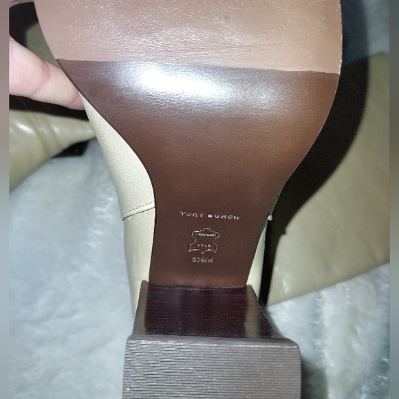 Tory Burch Geniune Leather Knee High Banana Block Heel Buckle Boot - Picture 7 of 7